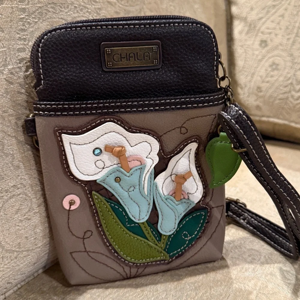 Chala Lily Brown and Green Floral Wristlet